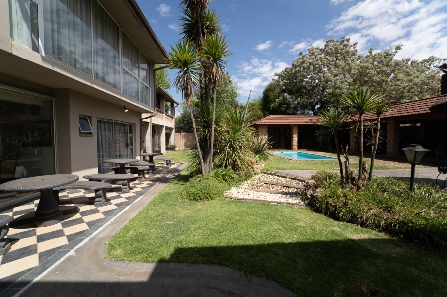 19 Bedroom Property for Sale in Universitas Free State